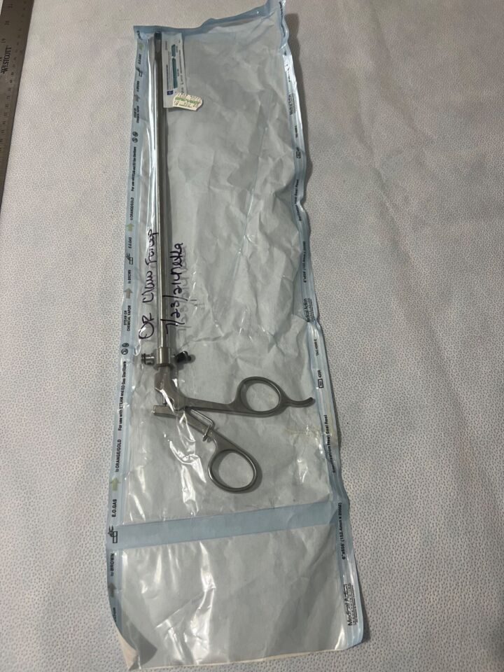 ENDOPLUS 10mm x 35cm Laparoscopic Claw Forcep w/ 2x3 Teeth — photo 7