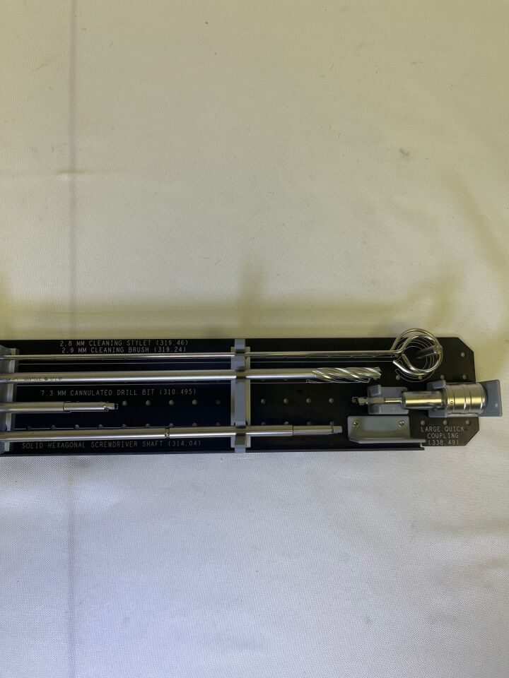 SYNTHES Various 6.5mm 7.3mm Combined Cannulated Screw System — photo 6