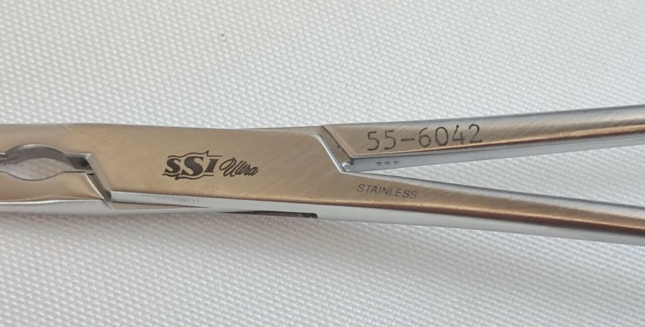 SSI 55-6042 DeBakey Multi-Purpose Clamp 1x2 Teeth 4in 102mm — photo 3