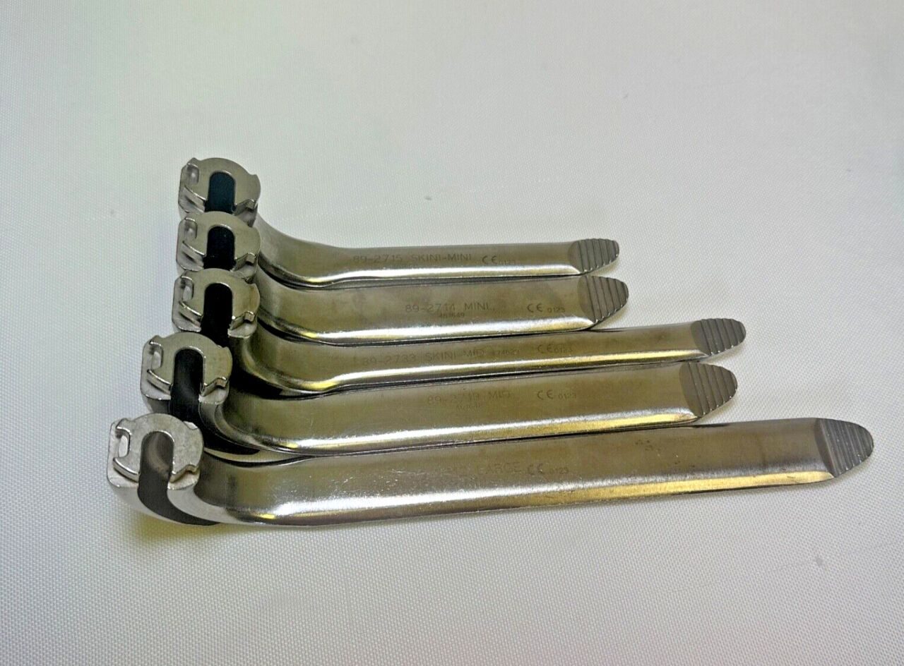 GENZYME SaphLITE RadLite w/ Distal Arm 5 Blades & Case Tissue Retractor System — photo 6