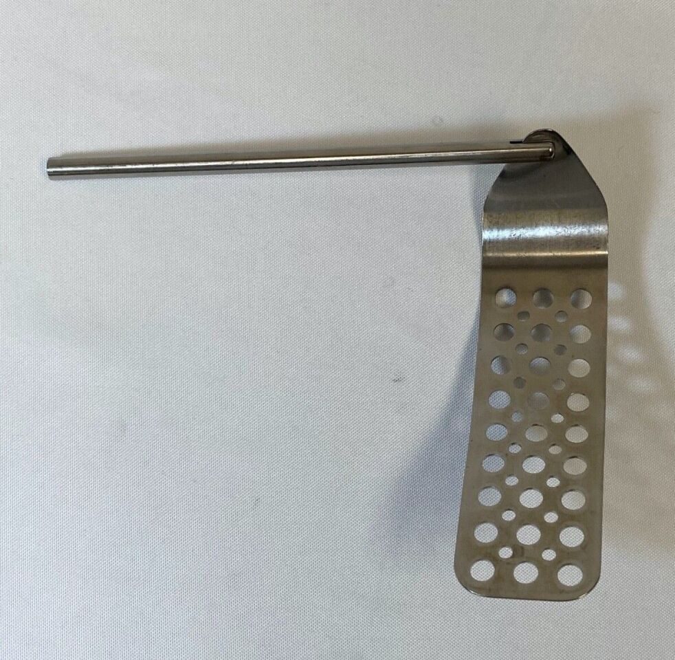 BOSS INSTRUMENTS 18-4364 Lobster Perforated Swivel Malleable Retractor Blade — photo 5