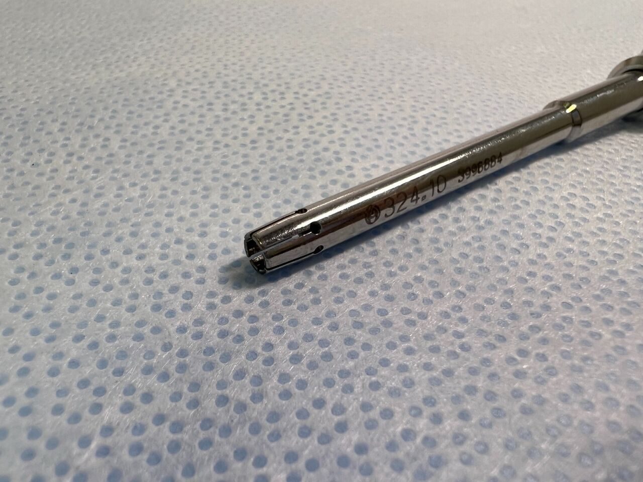 SYNTHES 324.1 Holding Sleeve — photo 3