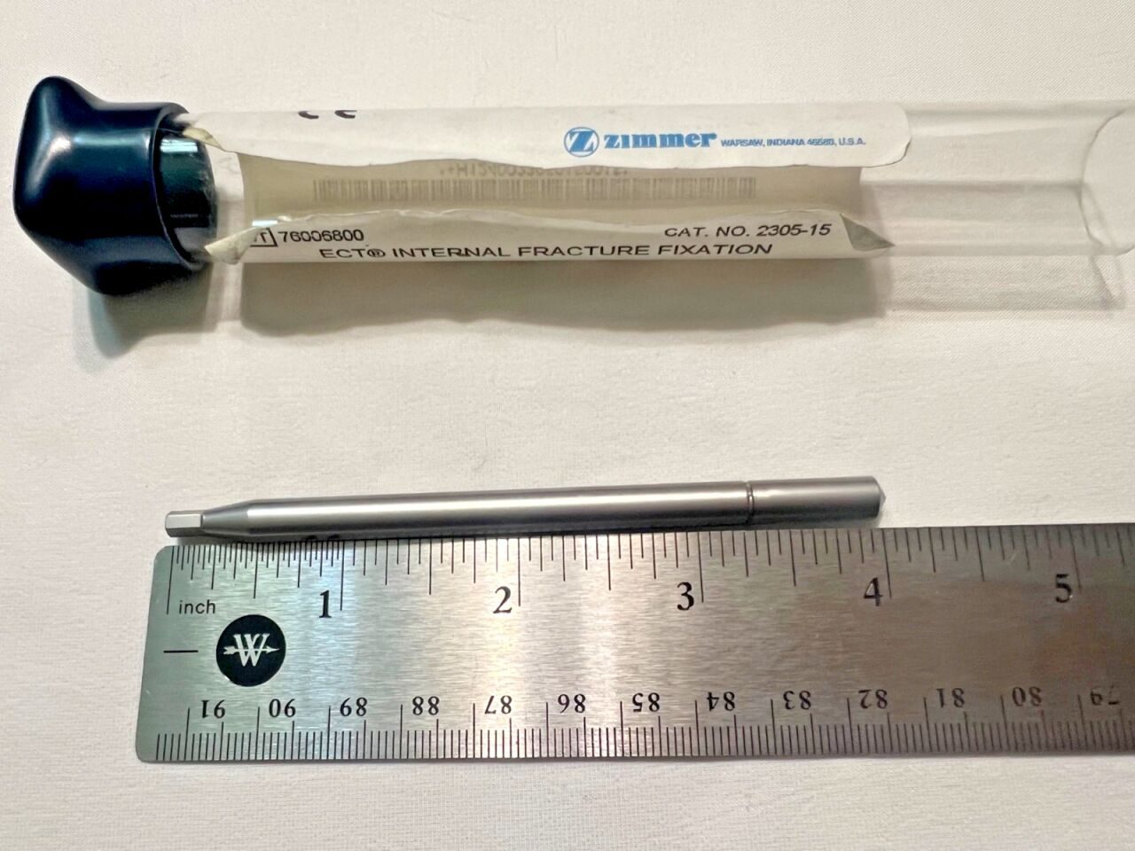 ZIMMER 2305-15 Internal Fracture Fixation Driver In Case 3.5mm X 4" Length — photo 3