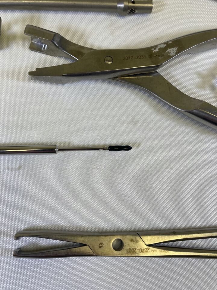 ODEV Various 18 Piece Orthopedic Development Contour Spinal System Instrument Set & Case — photo 10