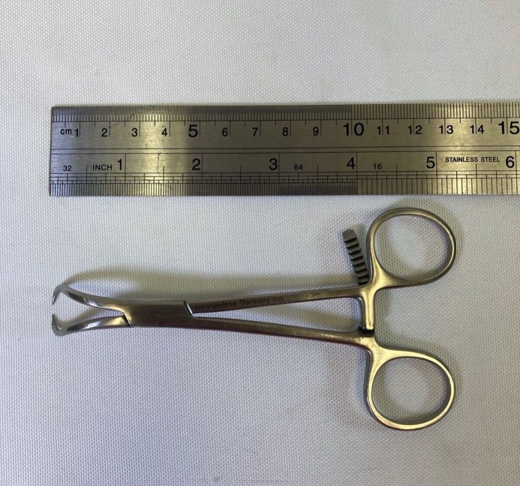 ARTHREX AR-8943-07 Bone Reduction Forceps Curved Pointed 5.25" Orthopedic Trauma — photo 8