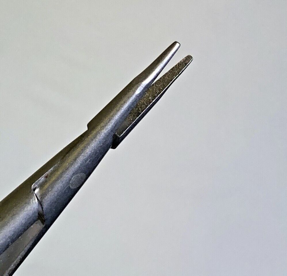 SNOWDEN-PENCER 32-4591 Diamond Jaw Micro Delicate Castroviejo Needle Holder — photo 4