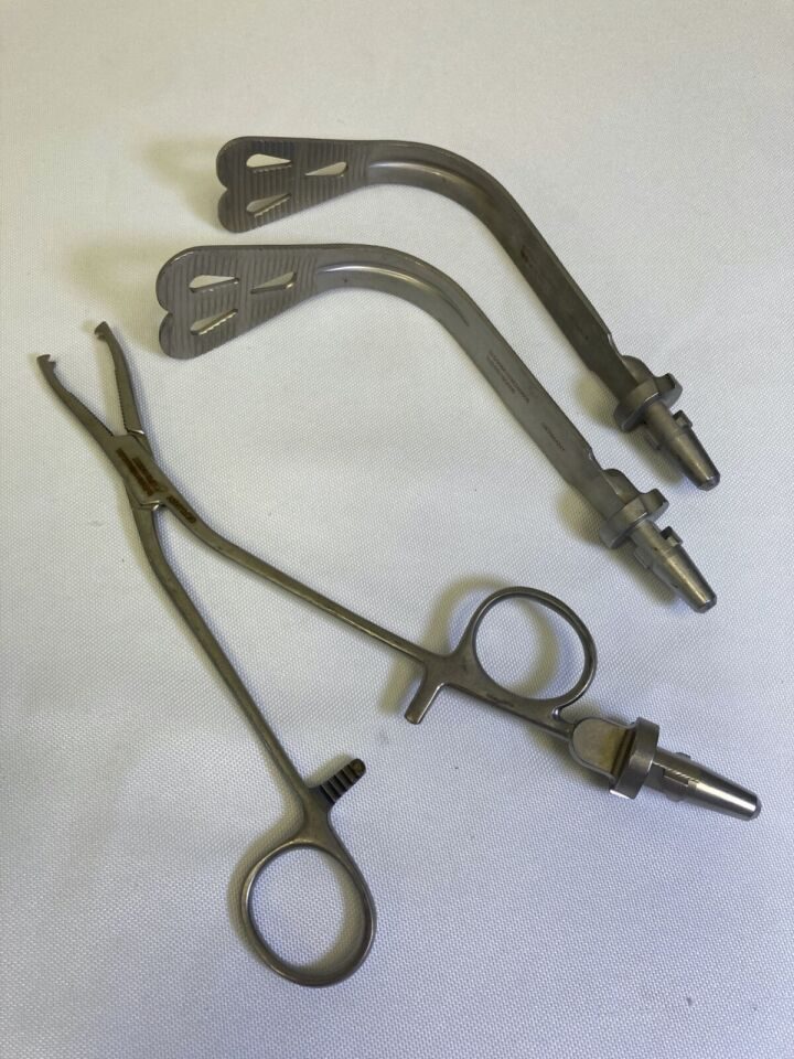 VARIOUS  W. Lorenz Zimmer Biomet Surgical Assist Arm Multi Specialty Retractors & Clamps — photo 6