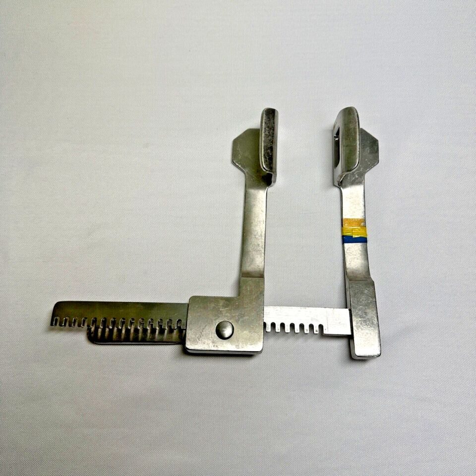 JARIT 300-100 Surgical Child Size Finochietto Rib Spreader