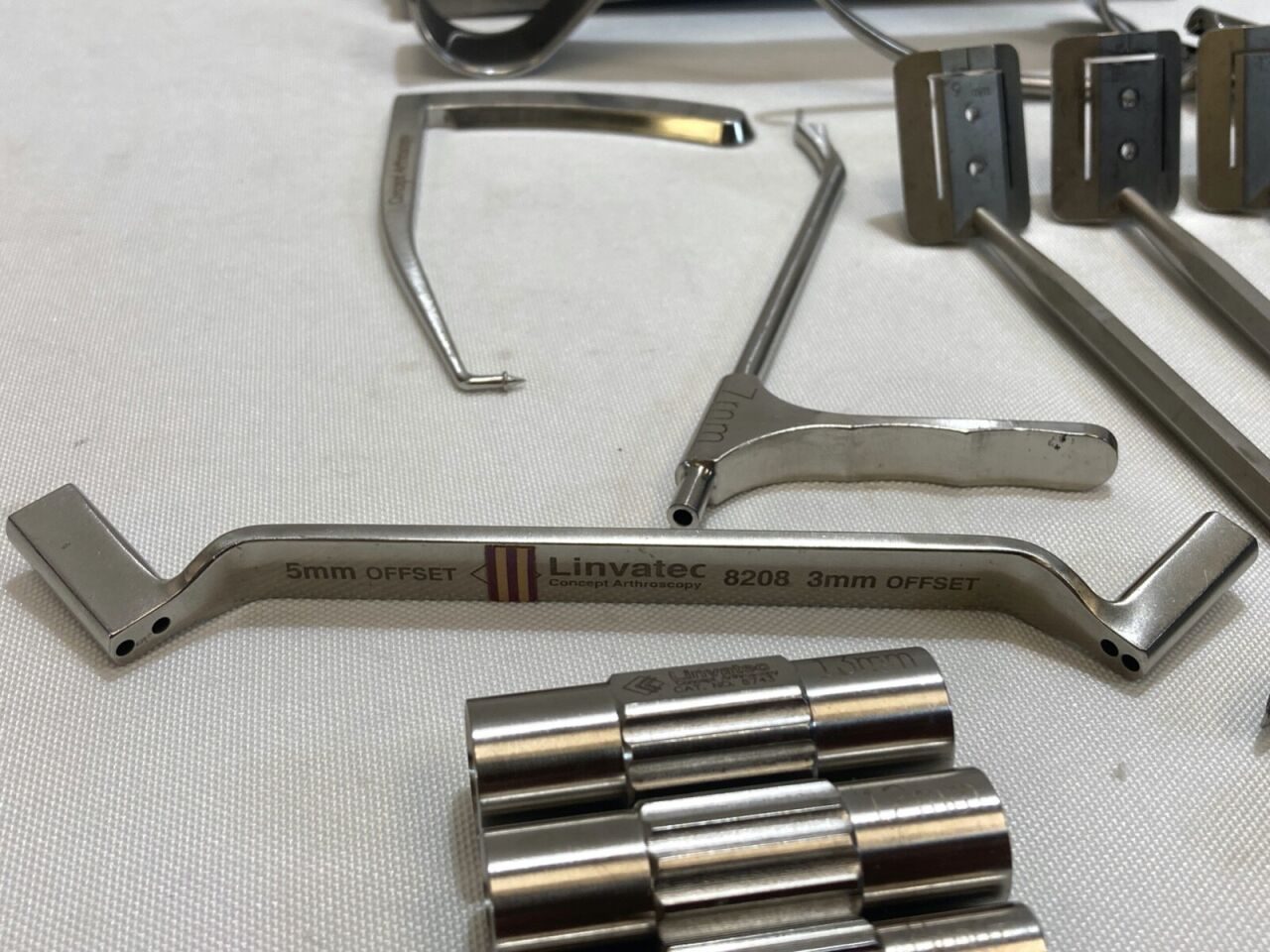 LINVATEC  15 Piece Conmed Concept Cruciate Reconstruction Kit — photo 6