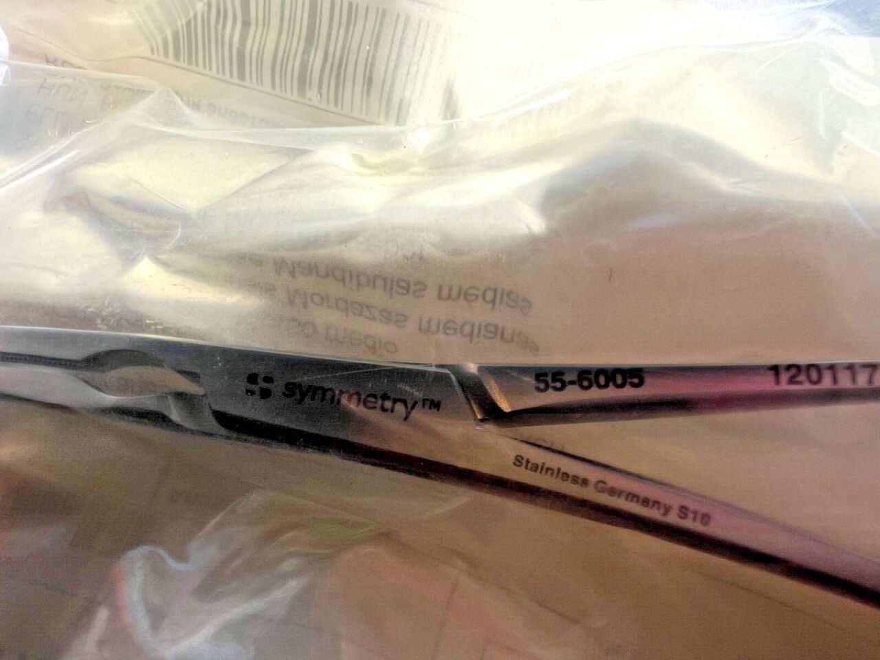 SYMMETRY SURGICAL 55-6005 DeBakey-Derra Anastomosis Clamp Medium Jaws 6.5" Length — photo 3