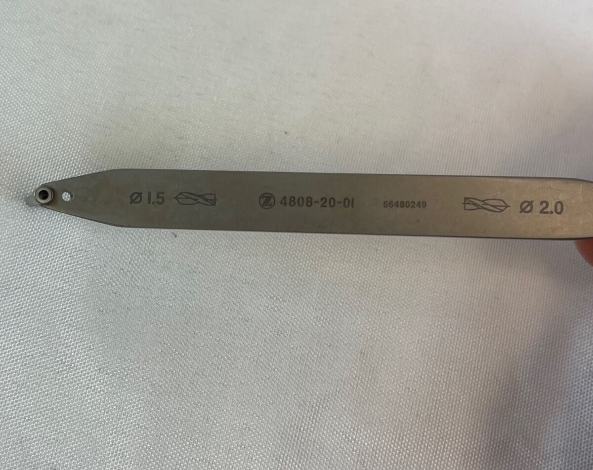 ZIMMER 4808-20-01 1.5mm & 2.0mm Double Drill Guide — photo 3