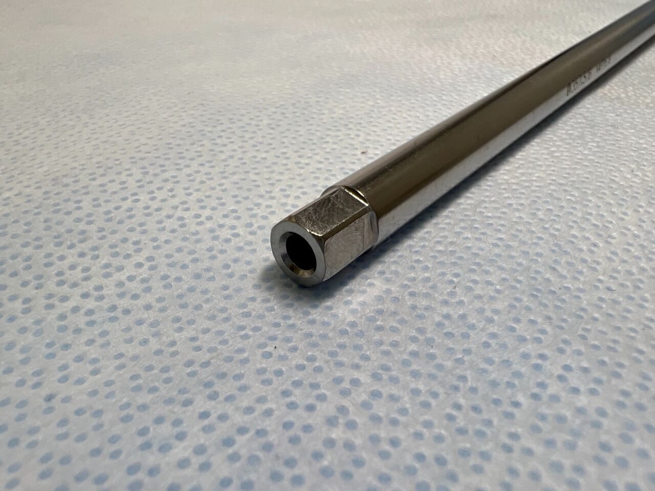 SYNTHES 357.516 Hex Shaft 8mm — photo 3