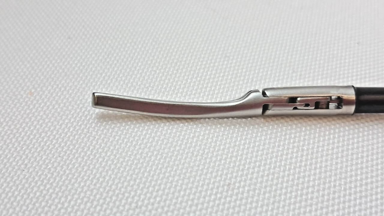 R. WOLF 8393.3237 5mm x 35cm Monopolar Laparoscopic Dabakey Grasper Curved — photo 4