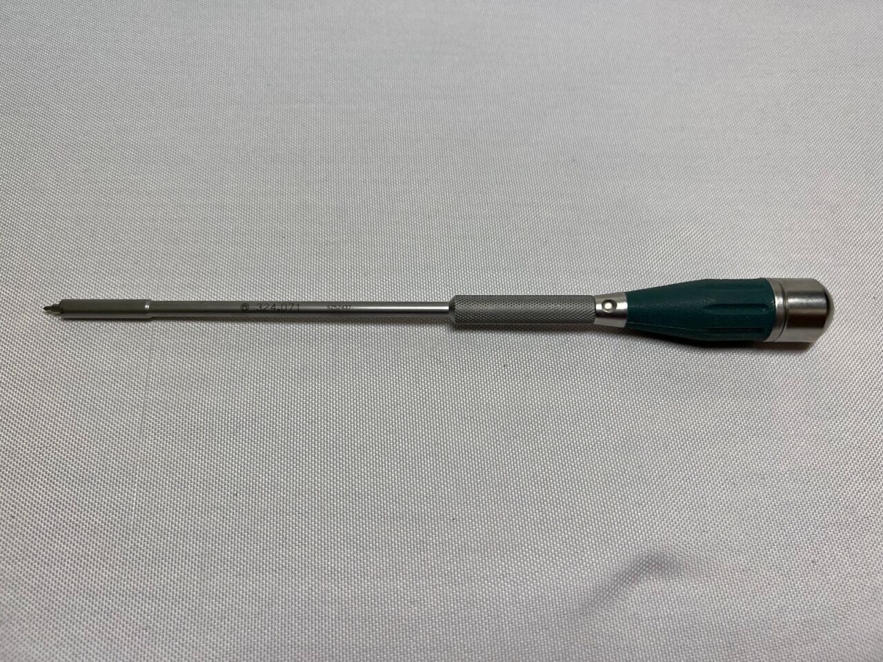 SYNTHES 324.071 Instrument For Screw Head — photo 4