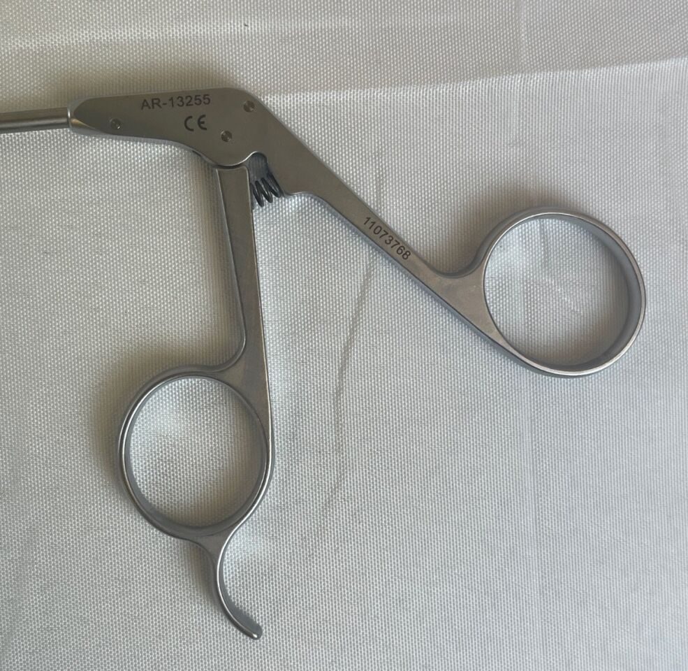 ARTHREX AR-13255 3.4mm Straight Shaft Mini Suture Cutter — photo 2