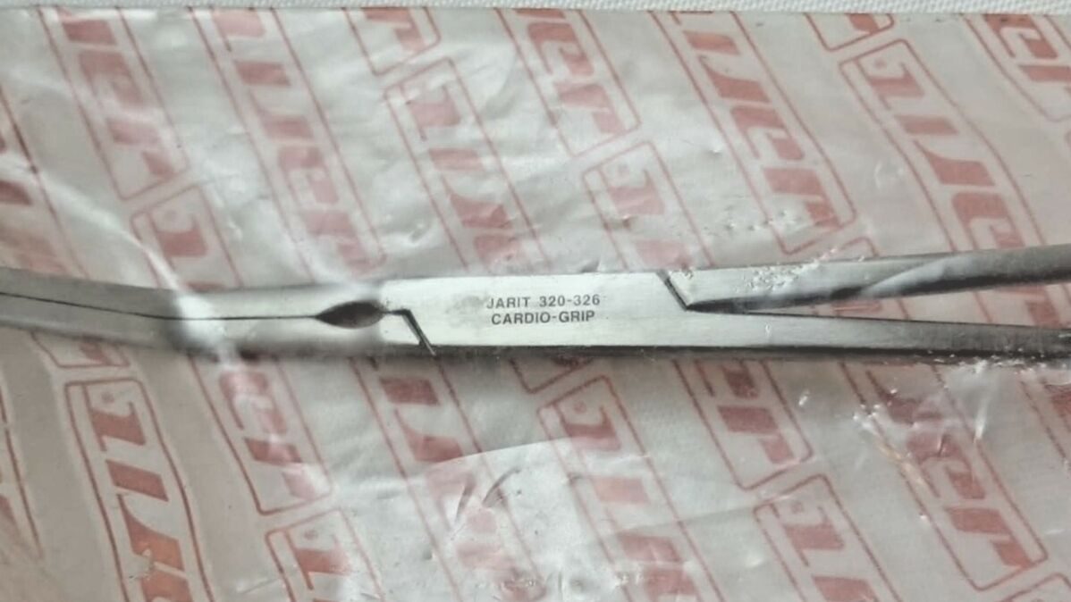 JARIT 320-326 DeBakey Tangential Occlusion Clamp 1x2 Teeth 10" — photo 3