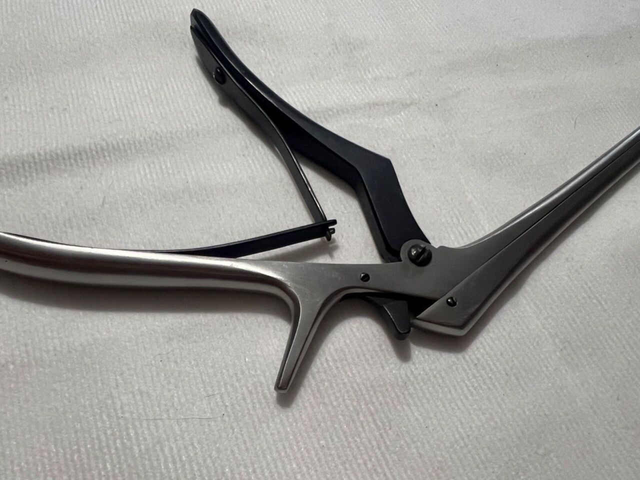 Detachable Micro Kerrison Rongeur 2mm X 40deg Upbite X 7" Length Neuro — photo 6