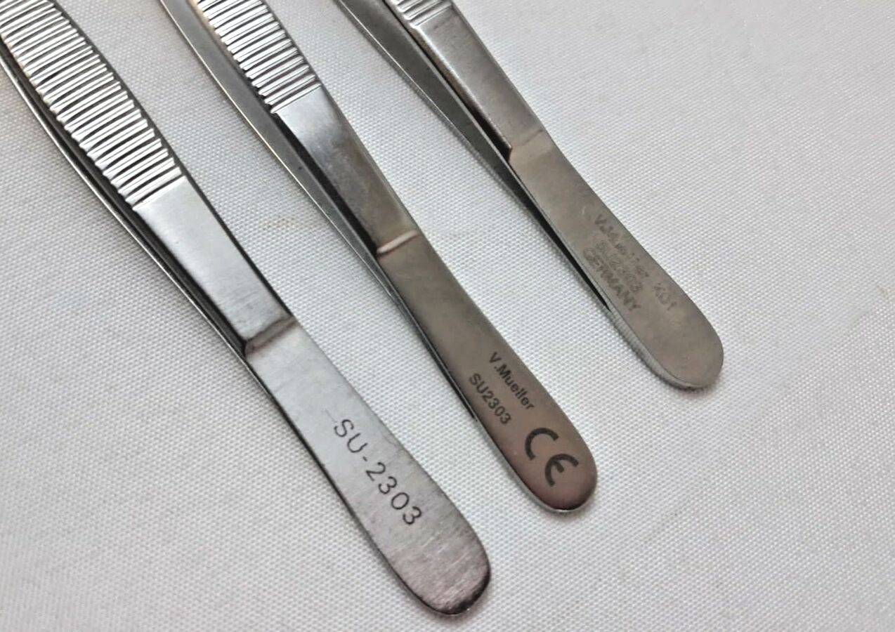 V. MUELLER SU2303 Dressing Serrated Forceps lot of 3 — photo 4