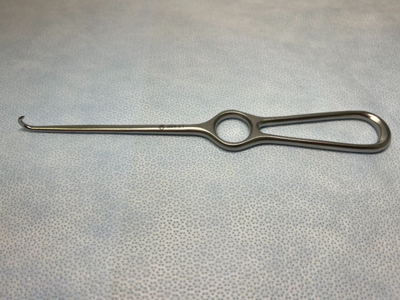 SYNTHES 398.51 Small Hook Retractor — photo 2
