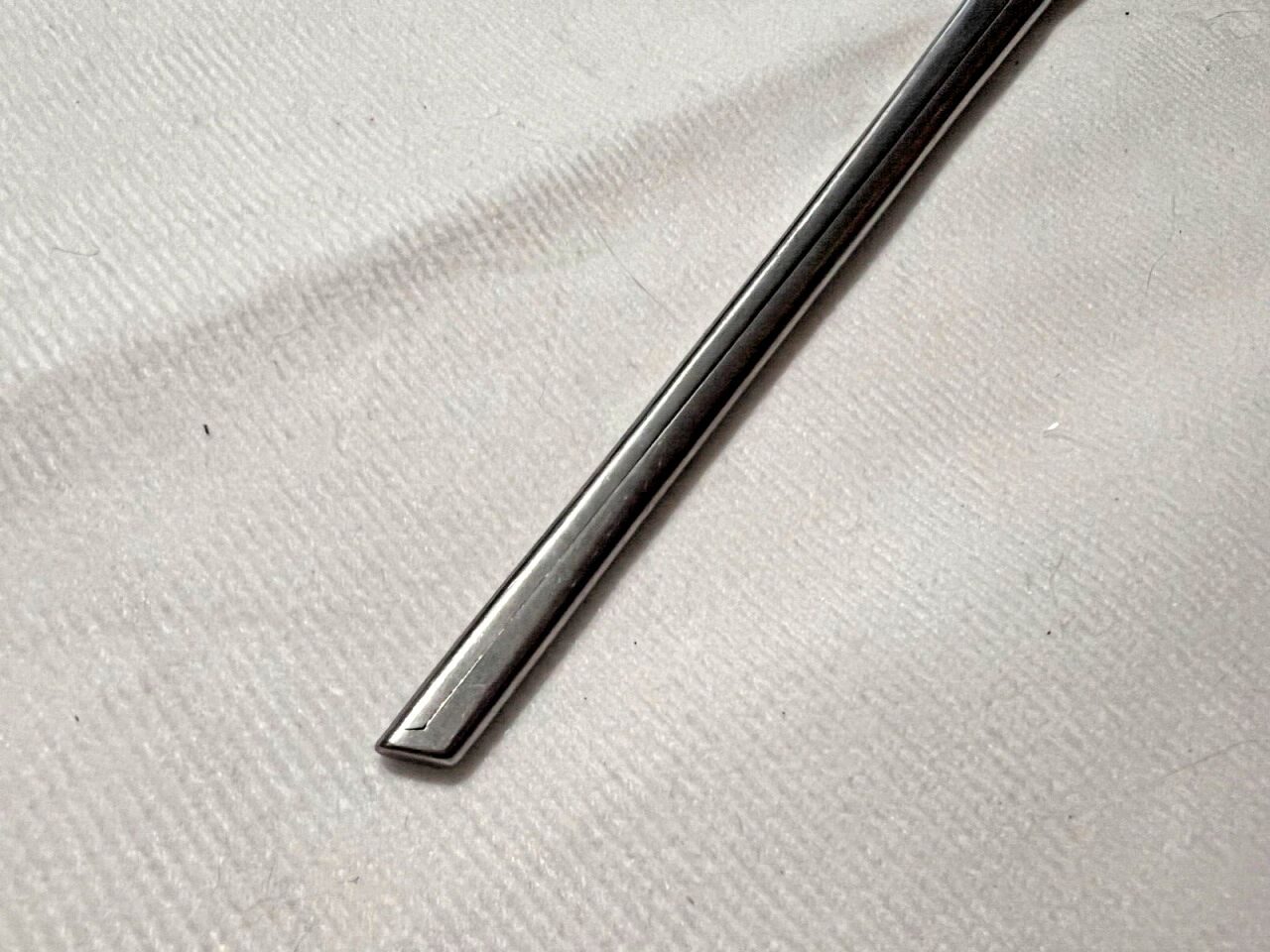 BOSS 70-1701 Kerrison Rongeur 3mm X 40deg Upbite w/ Pin Ejector 7" Length — photo 3