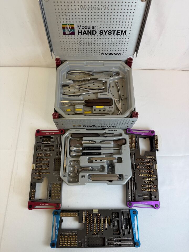 SYNTHES 145.200 Titanium Modular Hand System