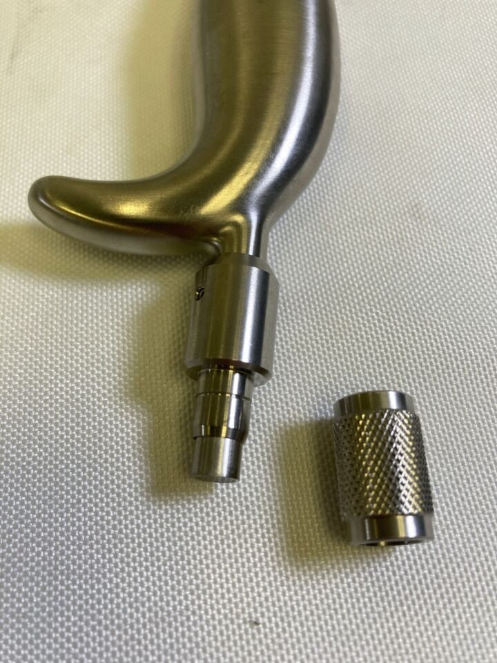 LUXTEC 00-1459 Tebbetts Lighted Breast Retractor w/ Teeth 1.25" x 4" Blade — photo 2
