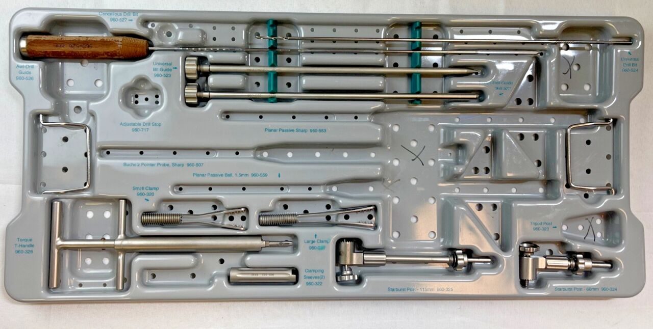 MEDTRONIC Various  Stealth Station Cranial Set w/ Sterilization Case — photo 5
