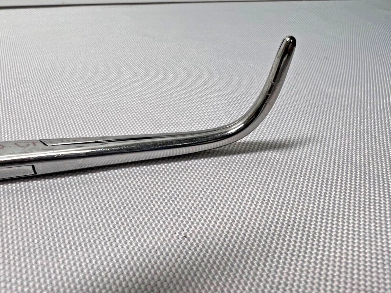 SKLAR 9" w/ Longitudinally Grooved Jaws Long Curved Hemostatic Forceps — photo 4