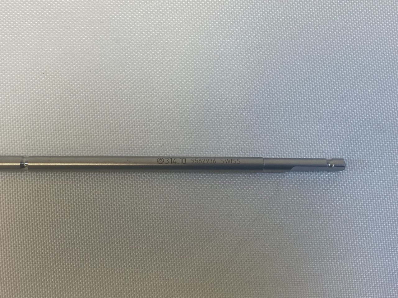 SYNTHES 314.1 2.5 mm HEXAGONAL DRIVER Shaft — photo 2