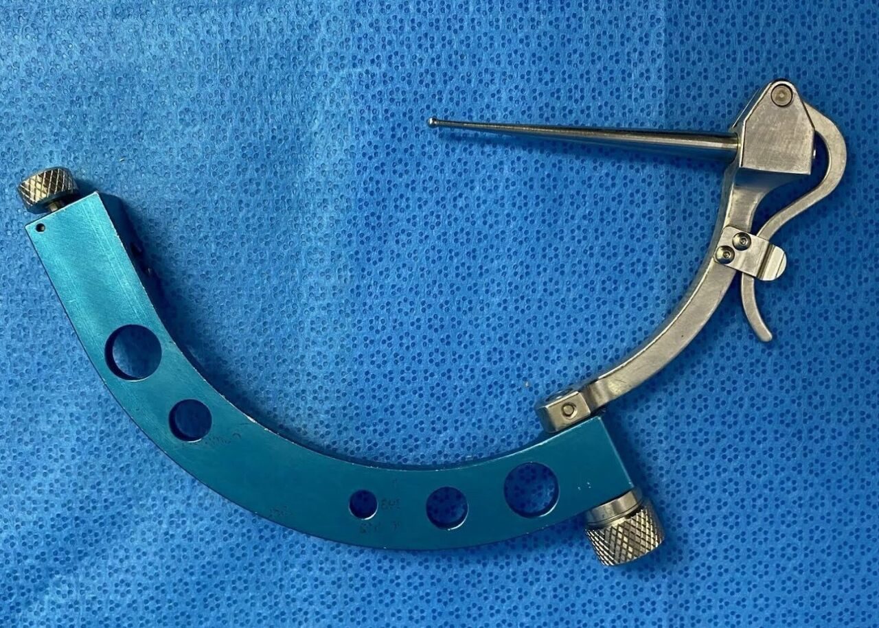 DYONICS 4291 Micro Vector Retroconstruction Drill Guide Surgical — photo 5