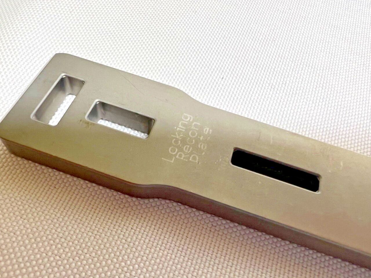 STRYKER 702906 Pelvic Compression Bending Iron — photo 3