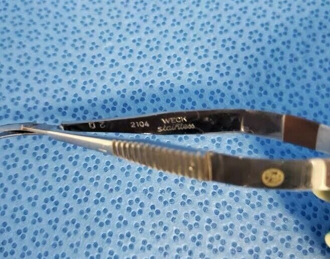 WECK 2104 Ophthalmic Right Curved Scissors — photo 2