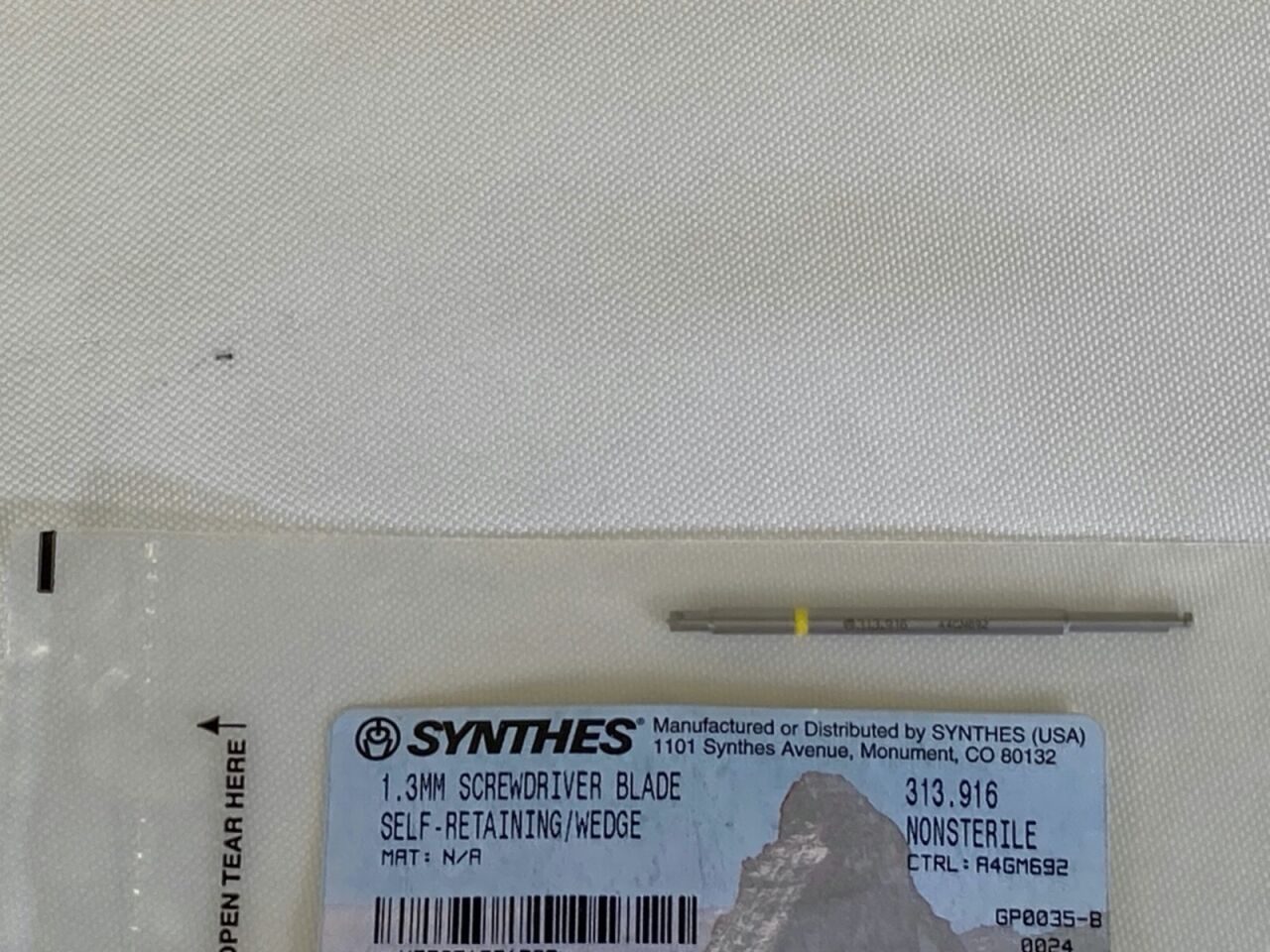 SYNTHES 313.916 1.3mm Self-Retaining Wedge Cruciform Screwdriver Blade Mini Q/C — photo 7
