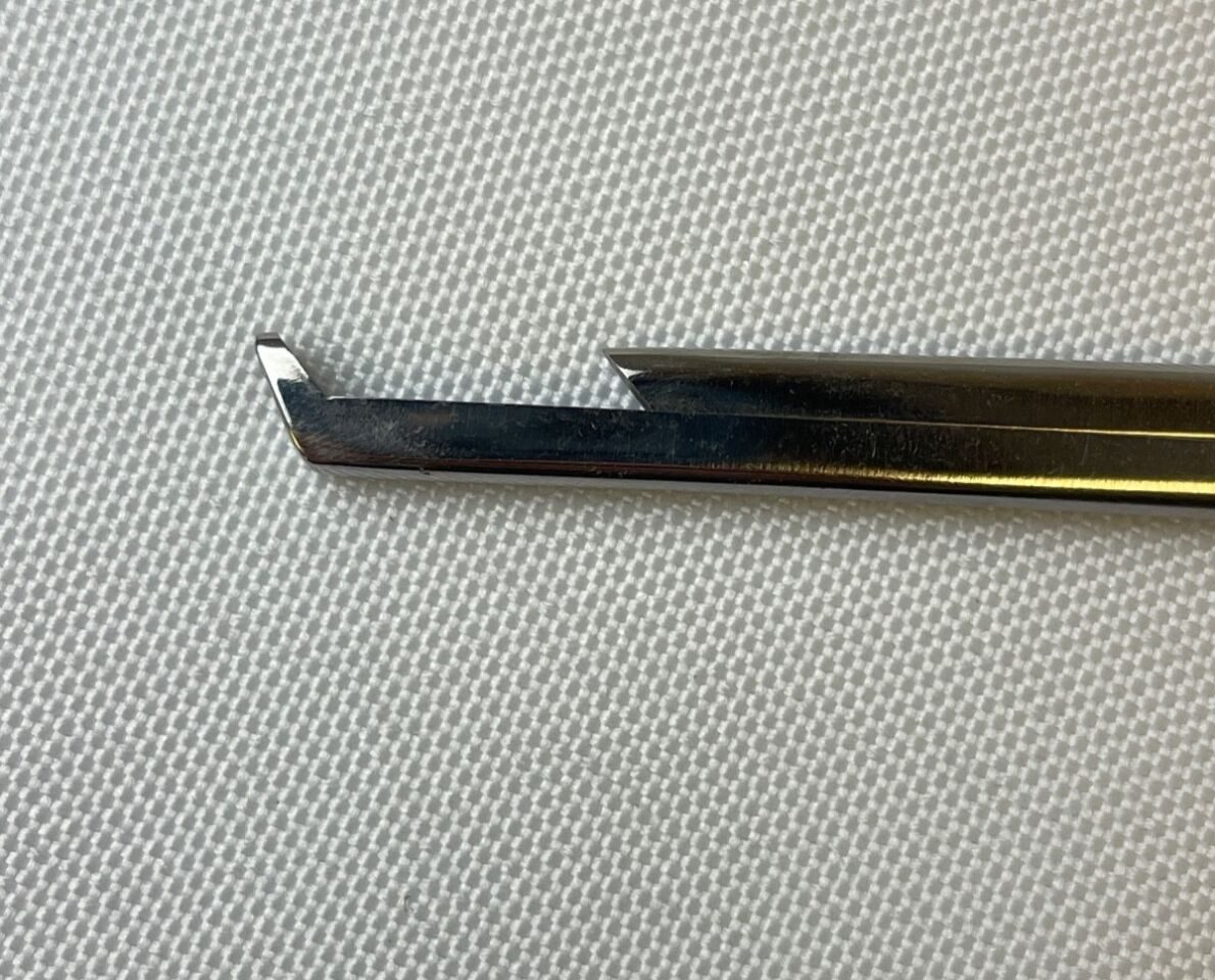 AESCULAP FF739R 3mm x 40deg Up x 8" Kerrison Rongeur — photo 3