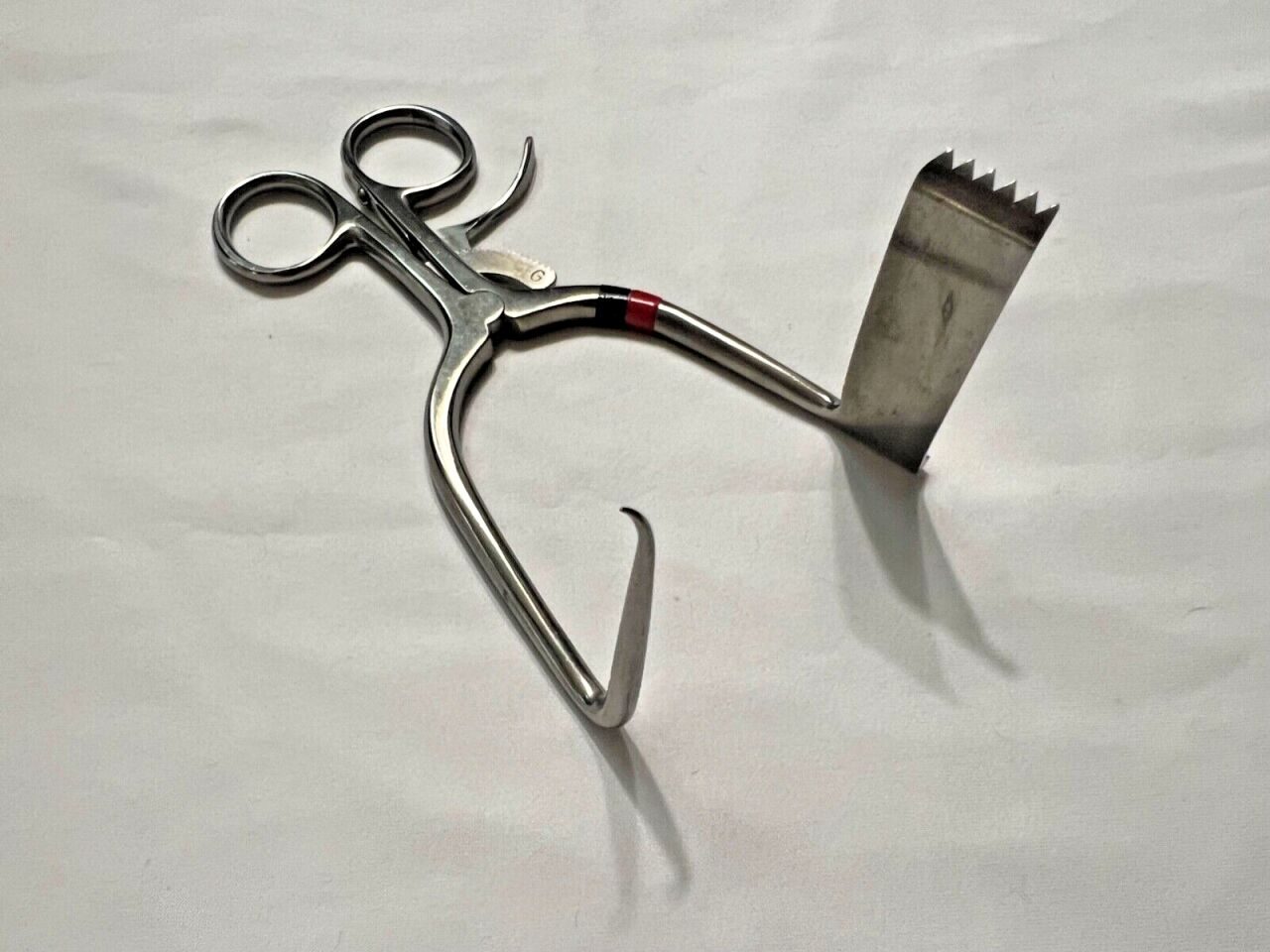 CODMAN 80-1653 Williams MicroLumbar Discectomy Retractor 70mm X 20mm Blade 6" L — photo 2