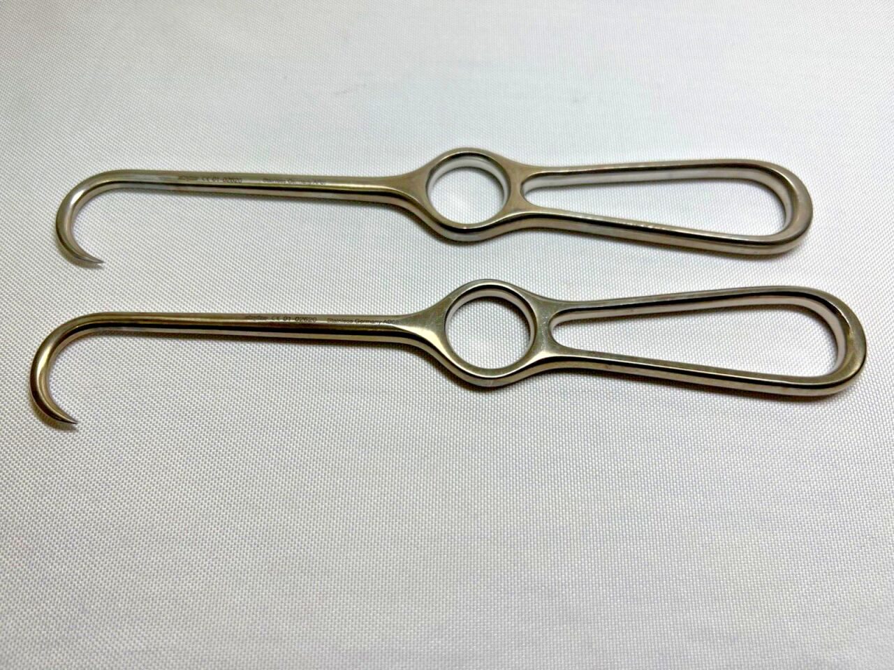 STRYKER 01-02620 Variax Zygoma Hooks — photo 1