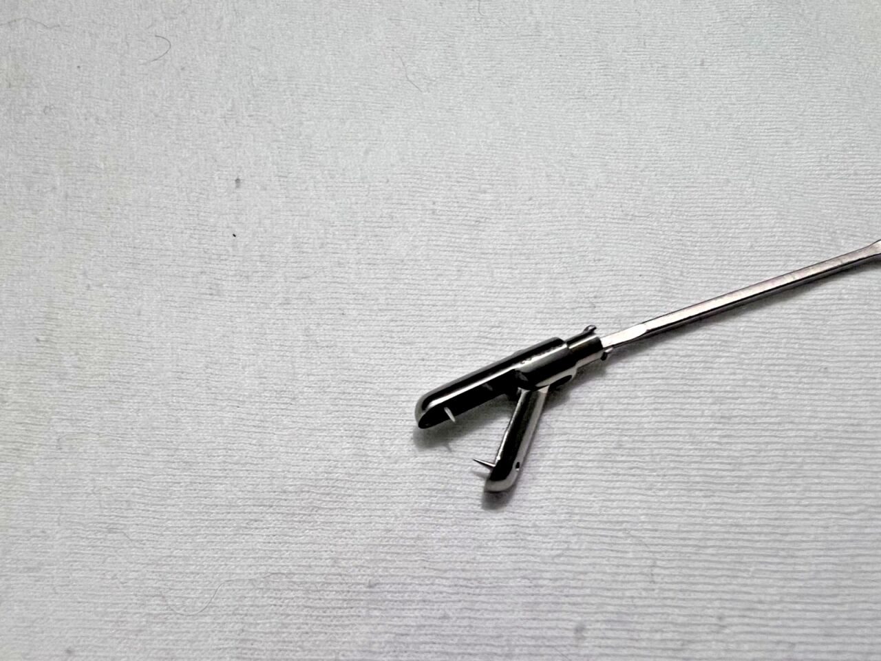 KARL STORZ 34310DZ Clickline Single-Action 2 Teeth Cup Forcep Insert 5mmX36cm — photo 3