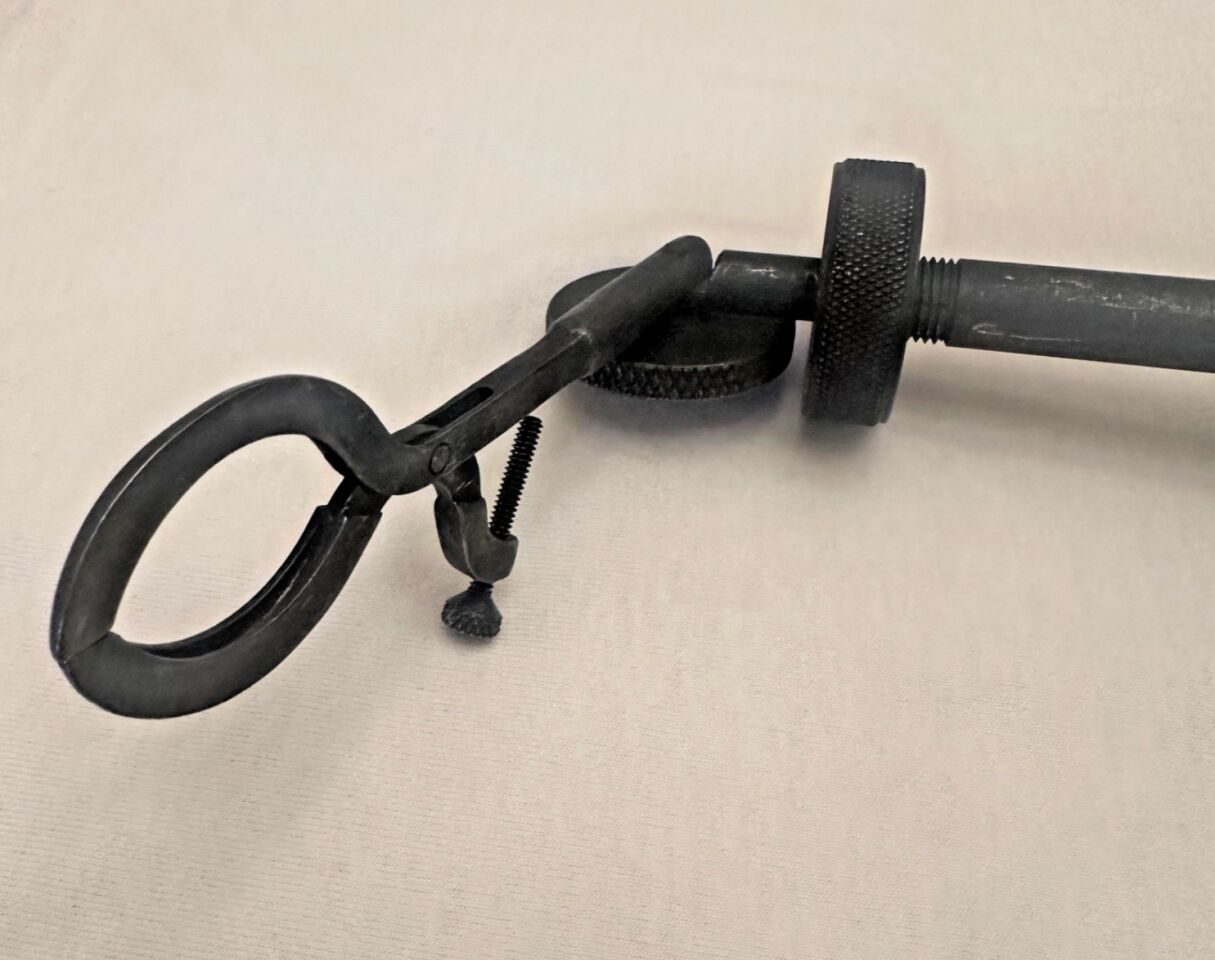 RICHARDS 13-0072 Shea Schuknecht Speculum Holder — photo 2