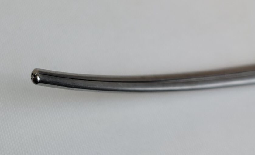 V. MUELLER CH-7245 DeBakey Aortic Aneurysm Clamp Curved — photo 4