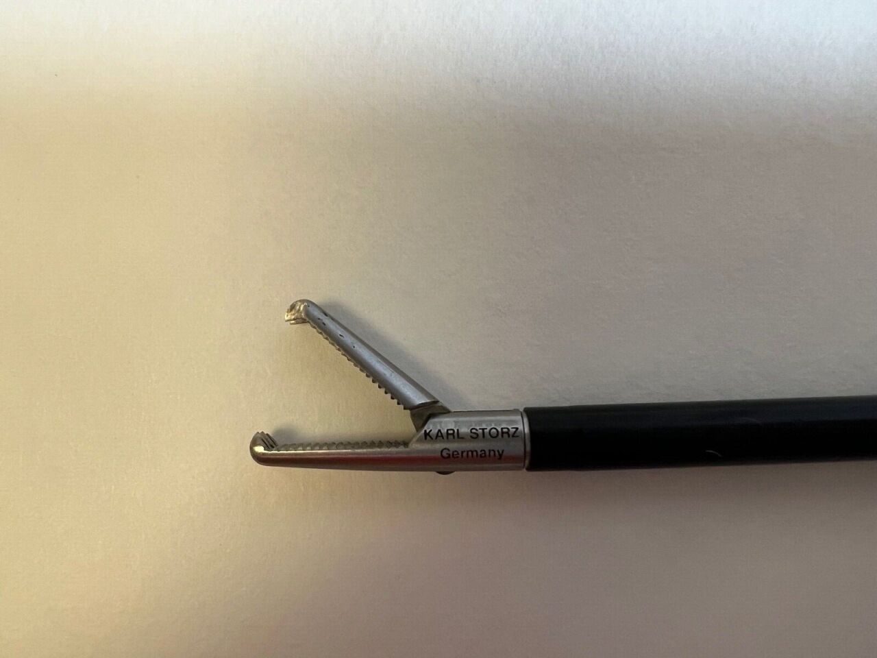 KARL STORZ 26775 MG / 26002 MA Laparoscopic Grasping Forcep — photo 6