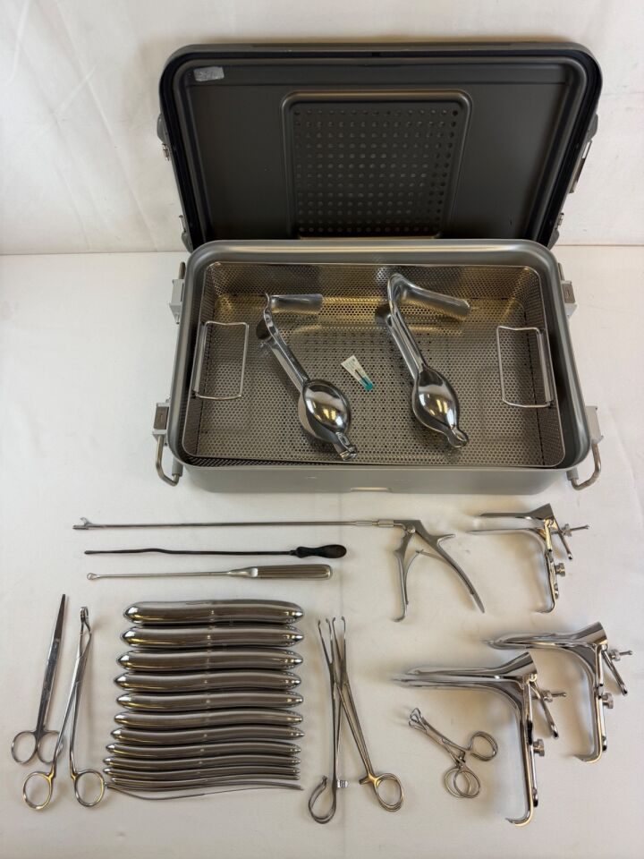 V. MUELLER 27 Piece w/ Sterilization Case OBGYN Dilator Speculum Forcep Tray