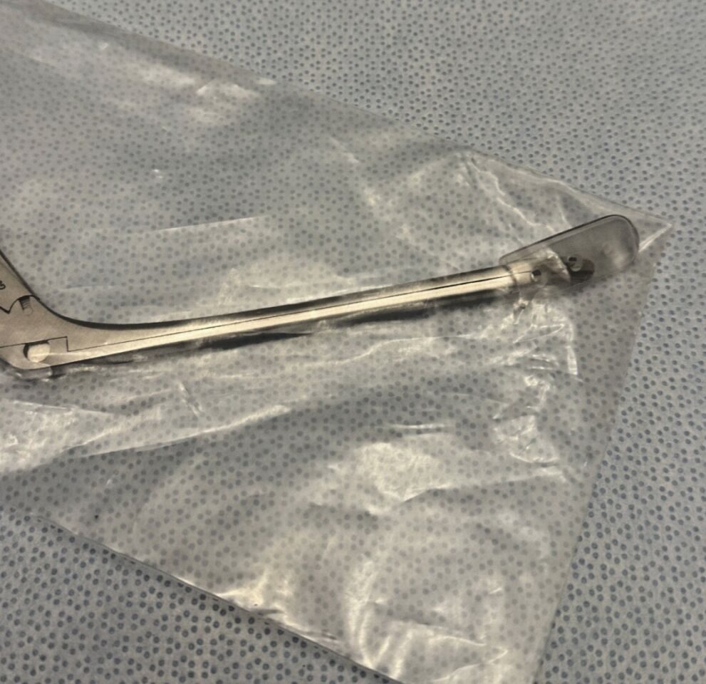 JARIT 440-202 Nasal Alligator Scissor Tapered Blade Right WL 4-1/2" — photo 4