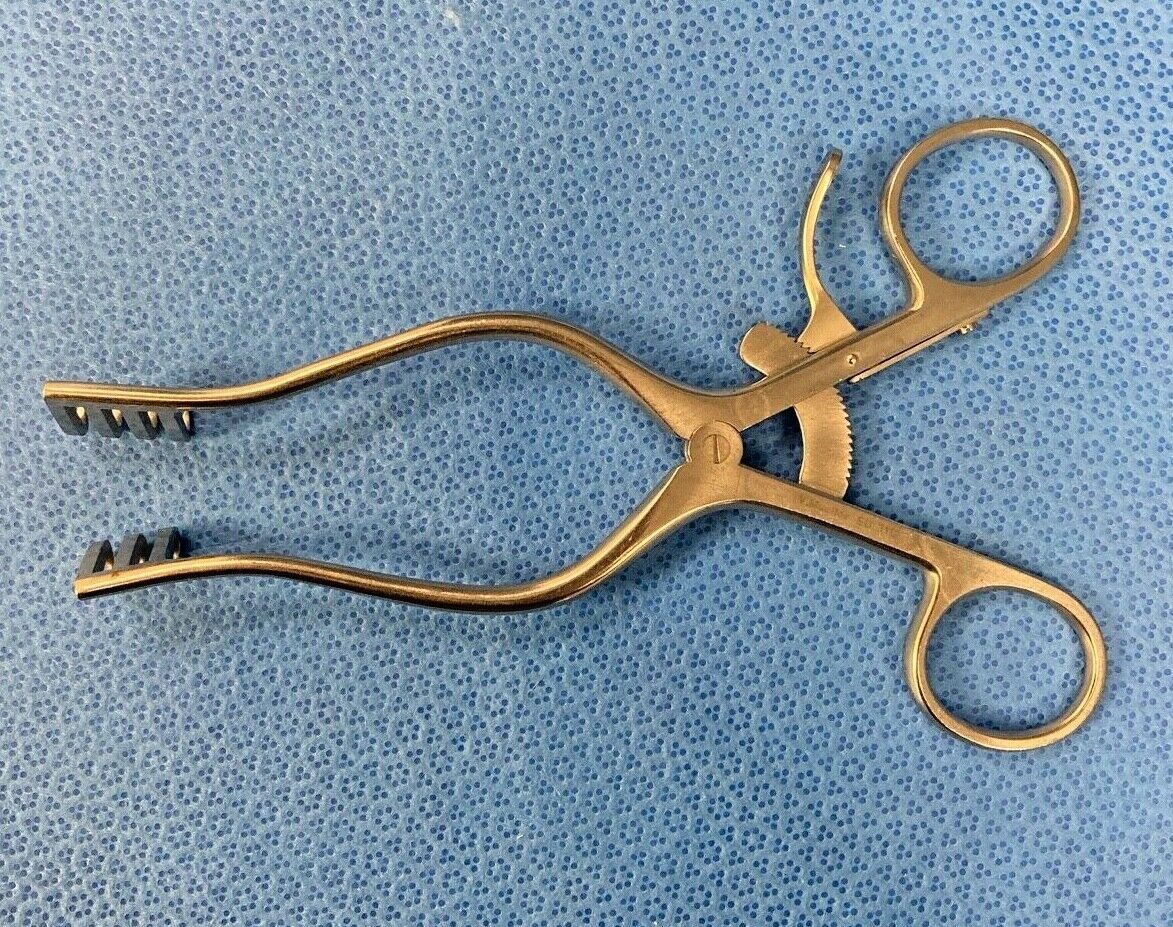 V. MUELLER SU3112 Self Retaining 6.5" Weitlander Retractor 3x4 Sharp Prong