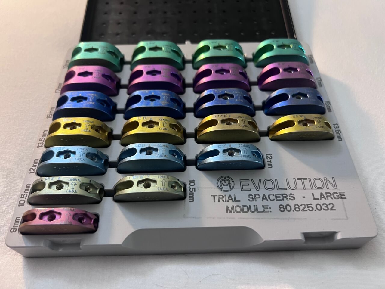 SYNTHES 60.825.032 SynFix Evolution Trial Spacers Set Large — photo 2