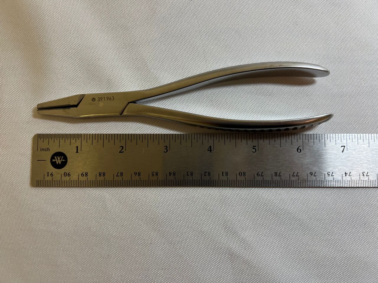 SYNTHES 391.963 Universal Bending Pliers — photo 2