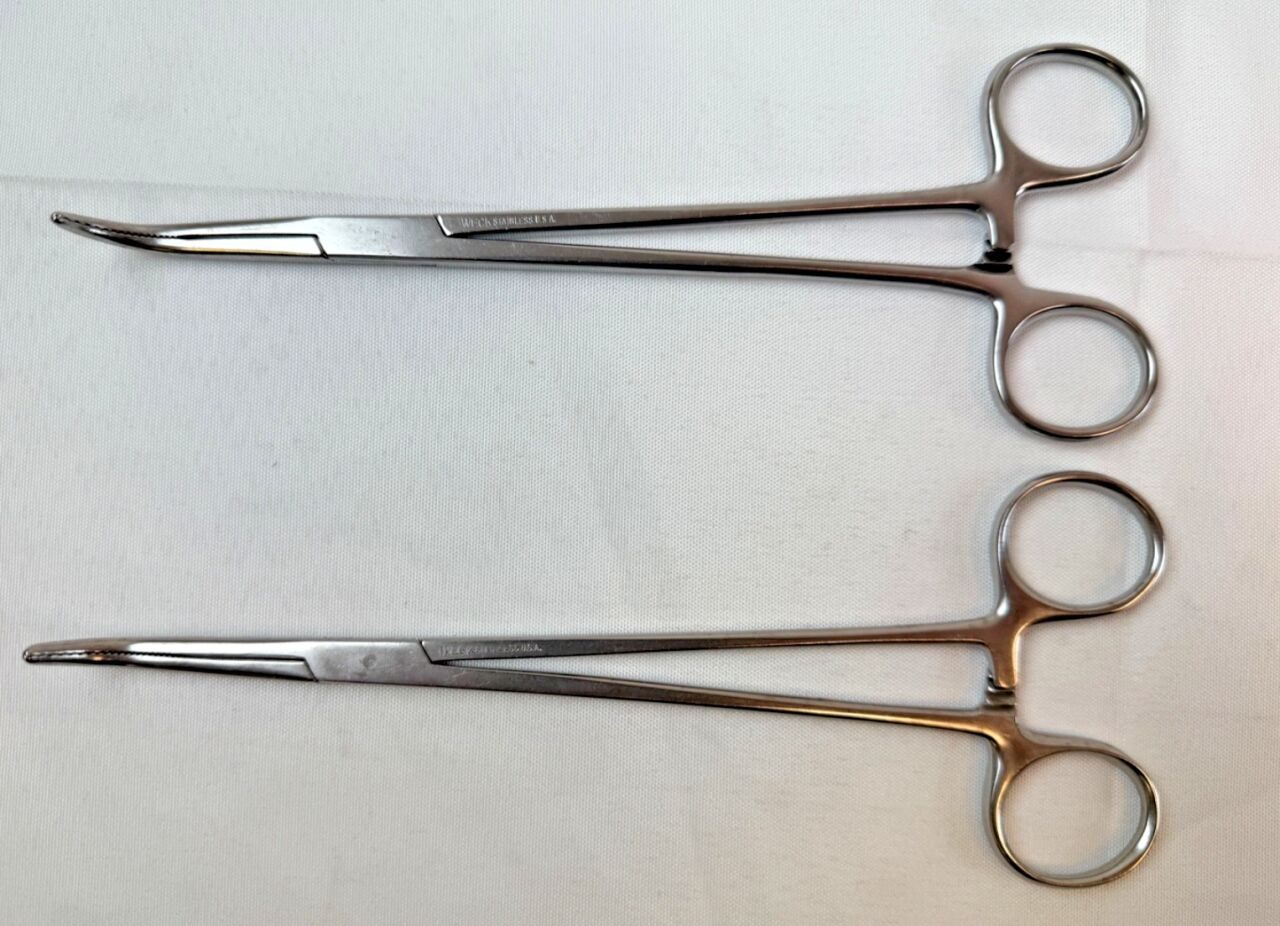 PILLING WECK 496110 Lahey Dissecting Forceps Strong Curve Serrated Jaws