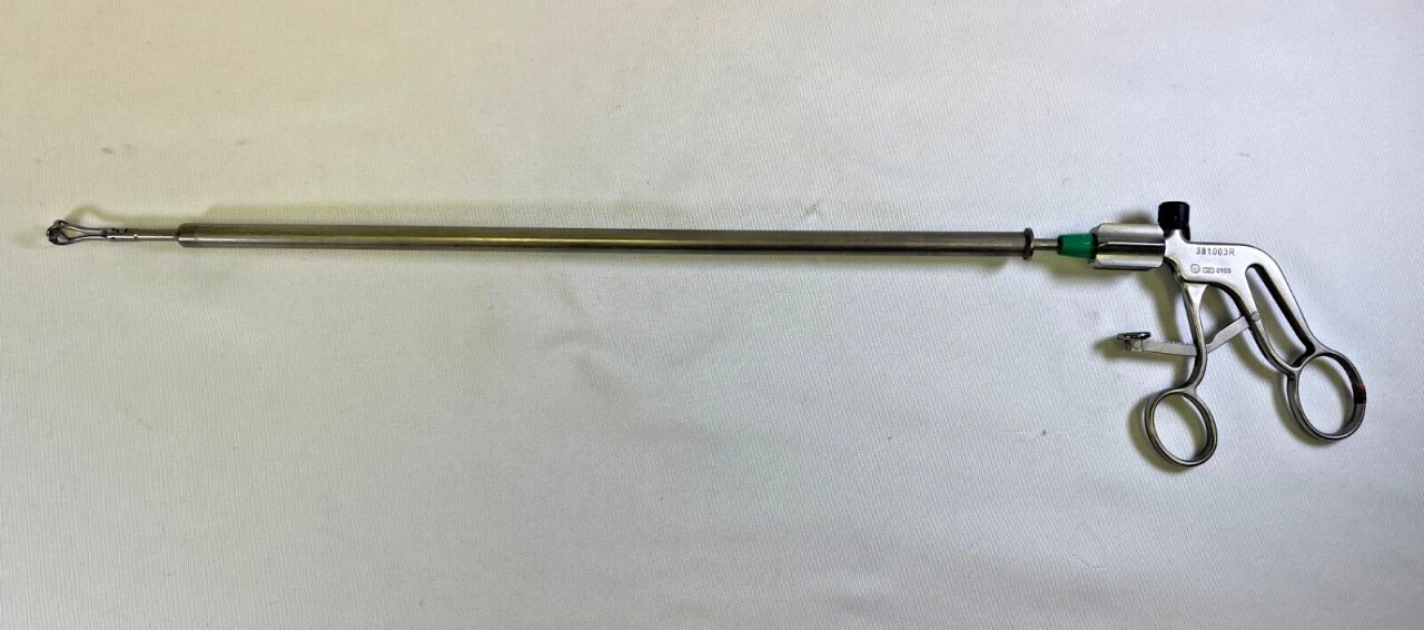 ACCESS SURGICAL 38-1003R 10mm x 38cm Ratcheting Babcock Grasper Forcep — photo 1