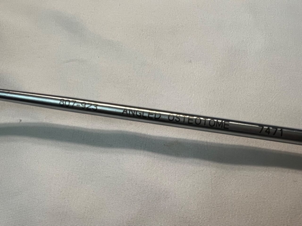 MEDTRONIC 807-923 Angled Osteotome 13-1/2" Length — photo 3