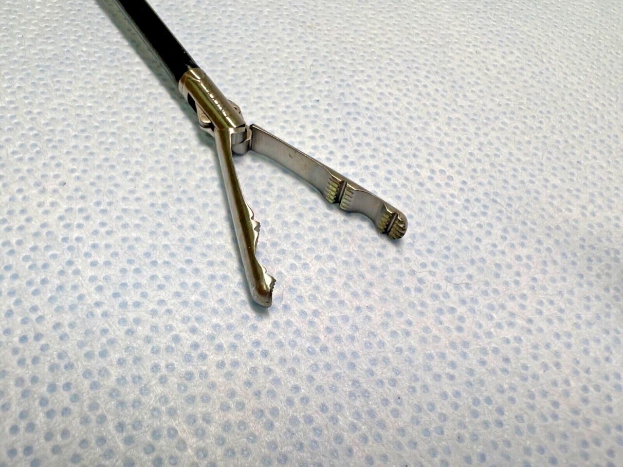 V. MUELLER 256.8 Endolap Grasper w/ F256.99800 Rotating Handle — photo 4