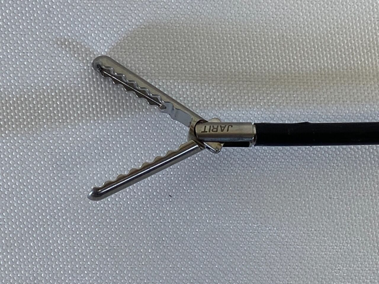 JARIT 625-107D5 Roto-Lok Laparoscopic Locking Lever Grasping Forceps 5mm x 384mm — photo 5